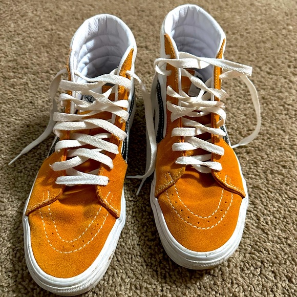 Vans MENS 7 or WOMENS 8.5 - Picture 4 of 5